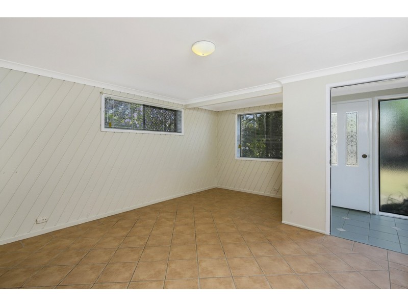 13 Station Street, Wellington Point QLD 4160