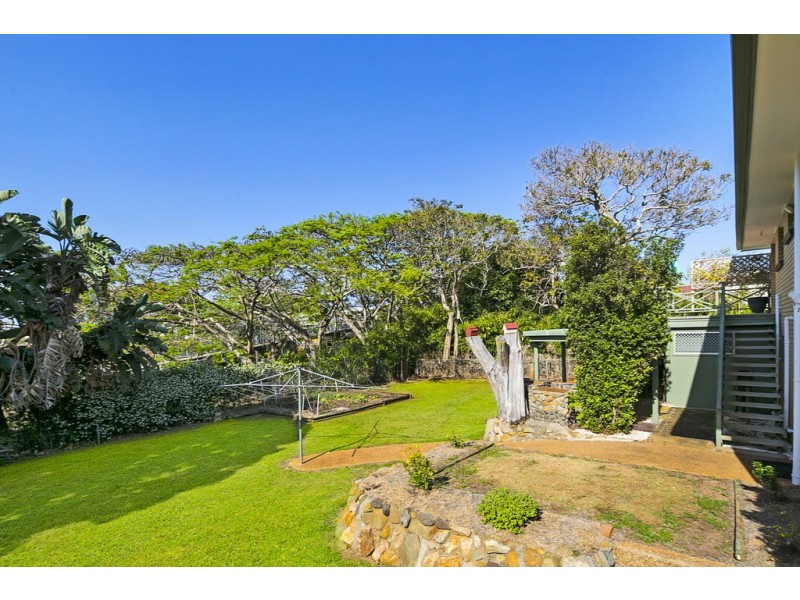 13 Station Street, Wellington Point QLD 4160