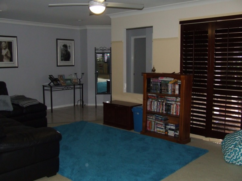 6 Redgrove Avenue, Wellington Point QLD 4160