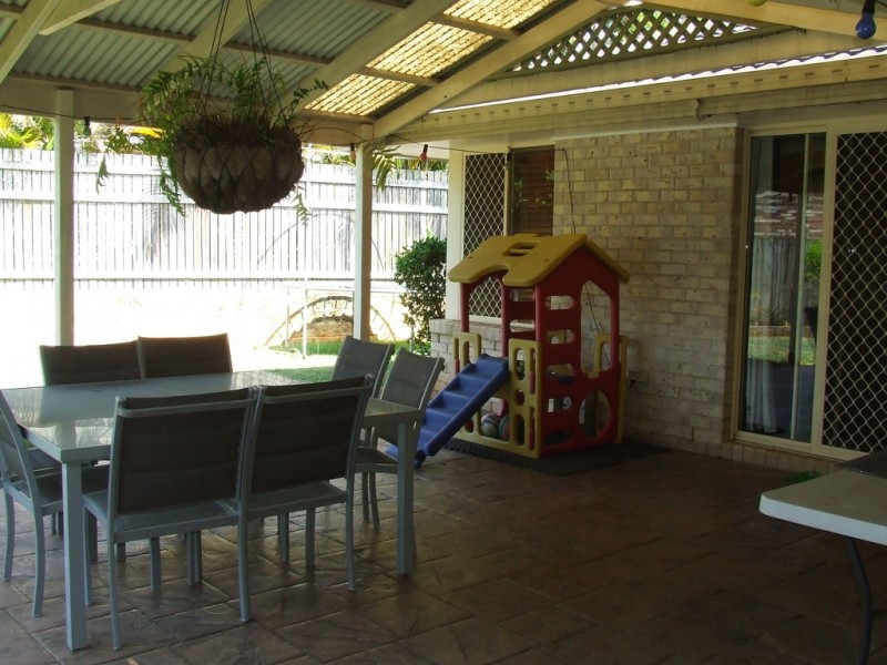 6 Redgrove Avenue, Wellington Point QLD 4160