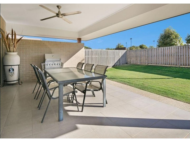 104 Spurs Drive, Wellington Point QLD 4160