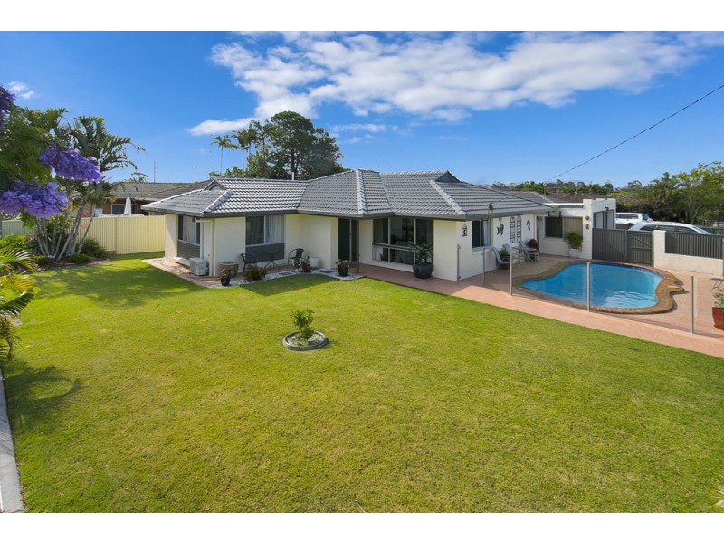 2 Denice Street, Birkdale QLD 4159