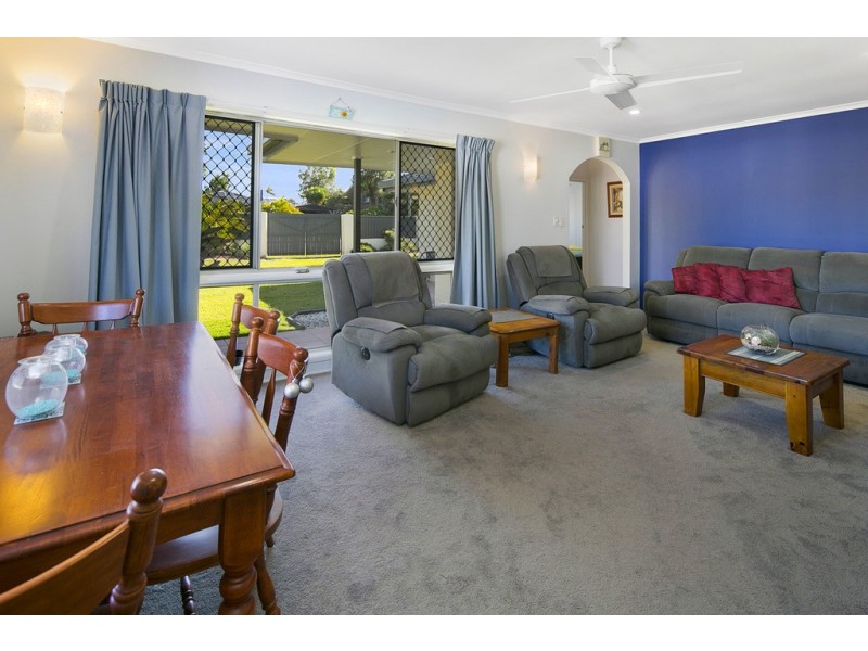 2 Denice Street, Birkdale QLD 4159