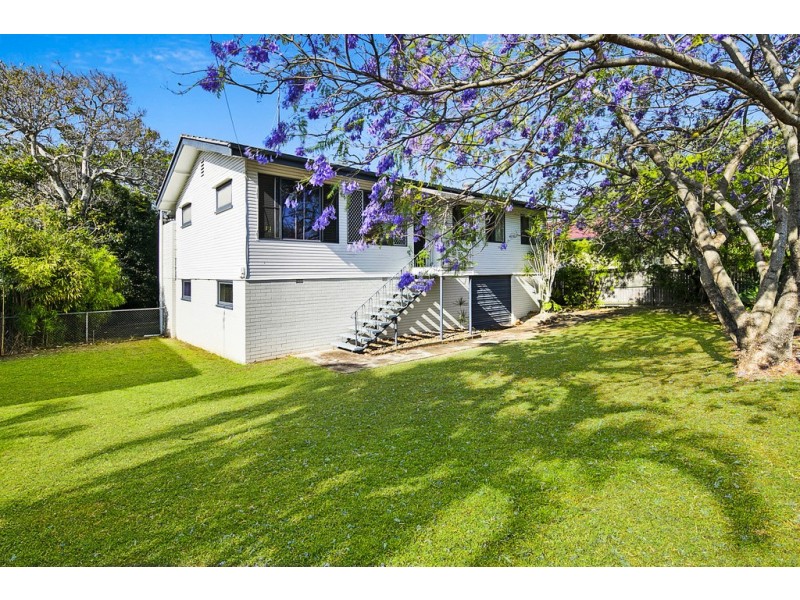 15 Station Street, Wellington Point QLD 4160