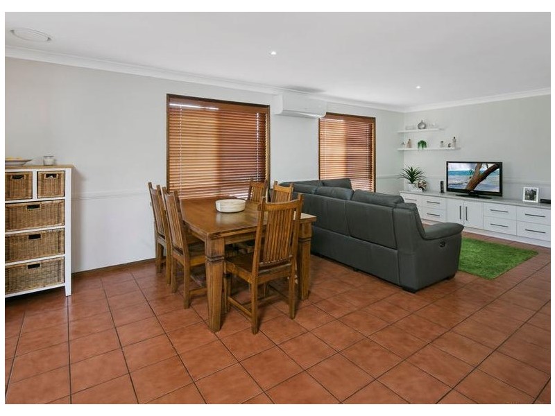 284 Main Road, Wellington Point QLD 4160