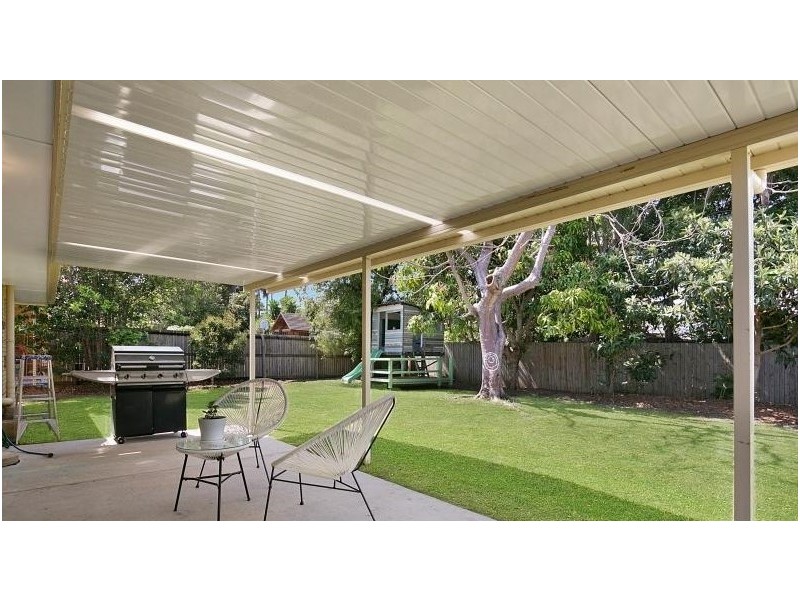 16 Gwingarra Street, Wellington Point QLD 4160