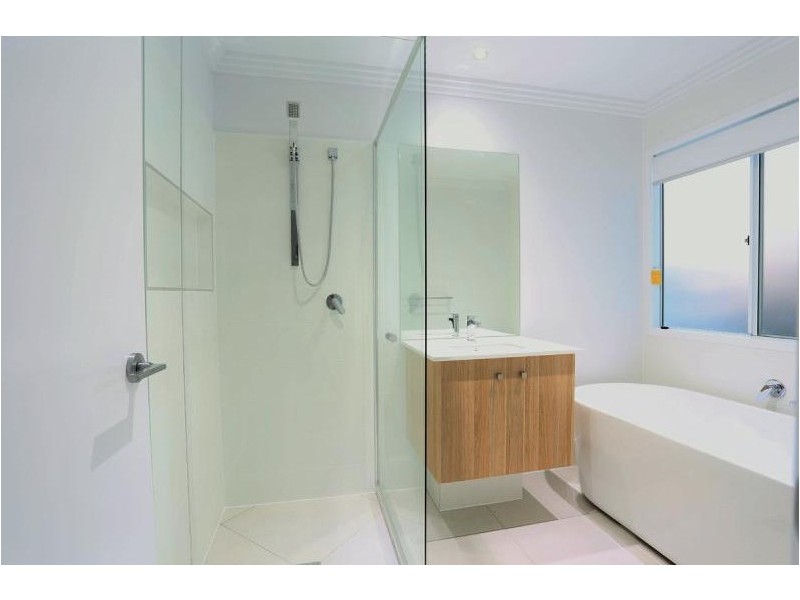 95 Bainbridge Street, Ormiston QLD 4160