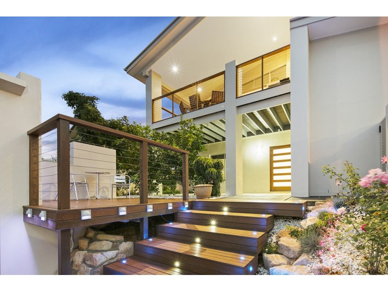 9 Douro Road, Wellington Point QLD 4160