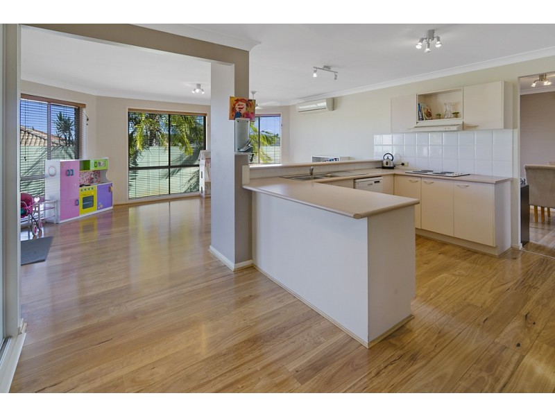 2 Dalston Street, Wellington Point QLD 4160