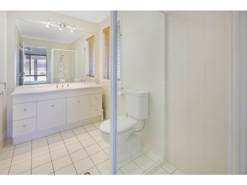 2 Dalston Street, Wellington Point QLD 4160