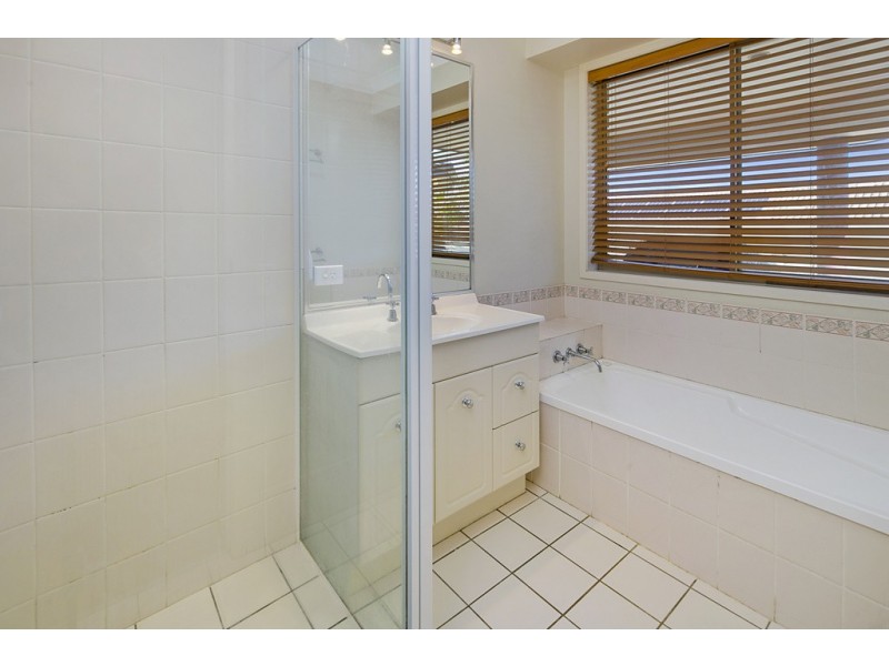 2 Dalston Street, Wellington Point QLD 4160