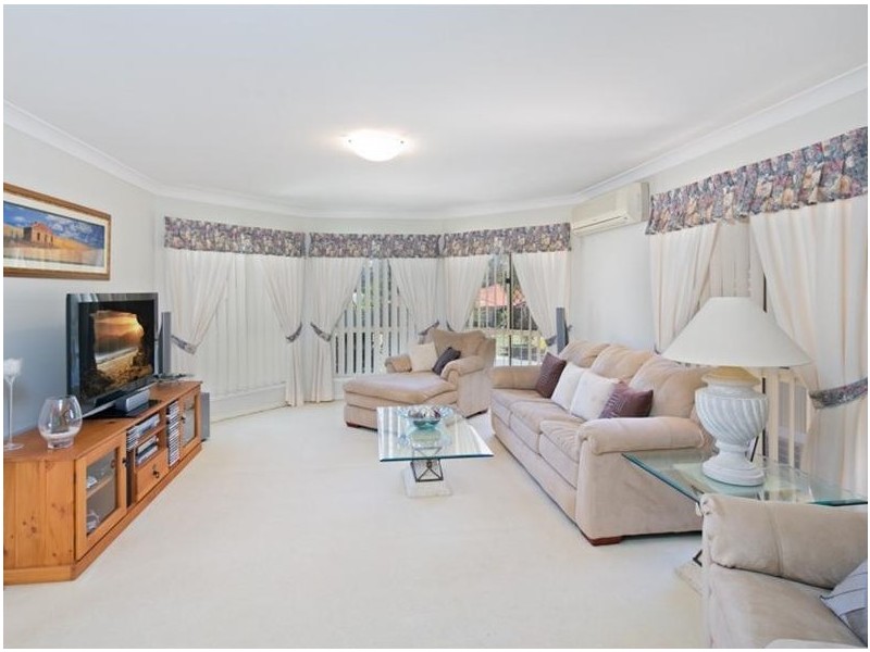 8 Hodges Close, Wellington Point QLD 4160