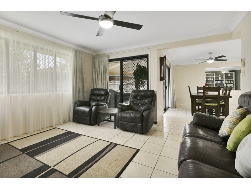 8 Janine Place, Birkdale QLD 4159