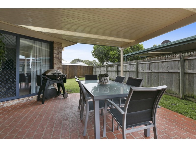 8 Janine Place, Birkdale QLD 4159