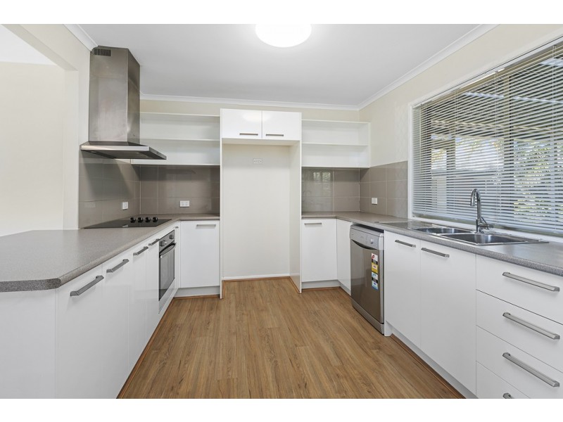 21 Warner Street, Wellington Point QLD 4160