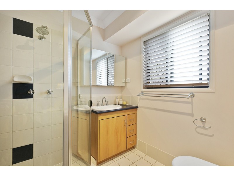 8 Janine Place, Birkdale QLD 4159