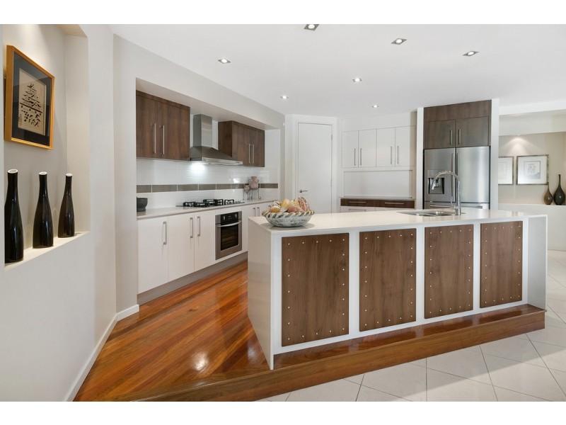 15 Saranah Place, Wellington Point QLD 4160