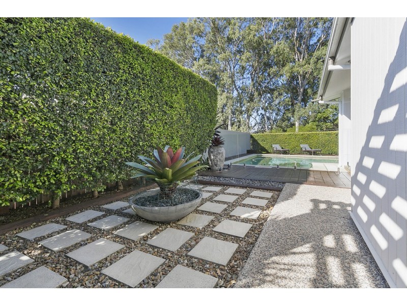 15 Saranah Place, Wellington Point QLD 4160