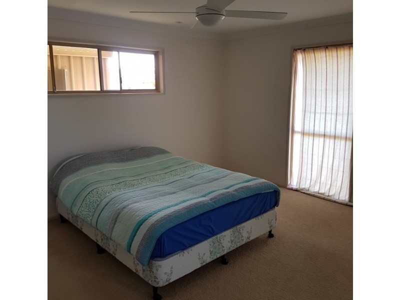 27 Dalrello Drive, Wellington Point QLD 4160