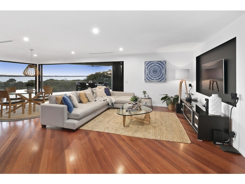 230 Main Road, Wellington Point QLD 4160