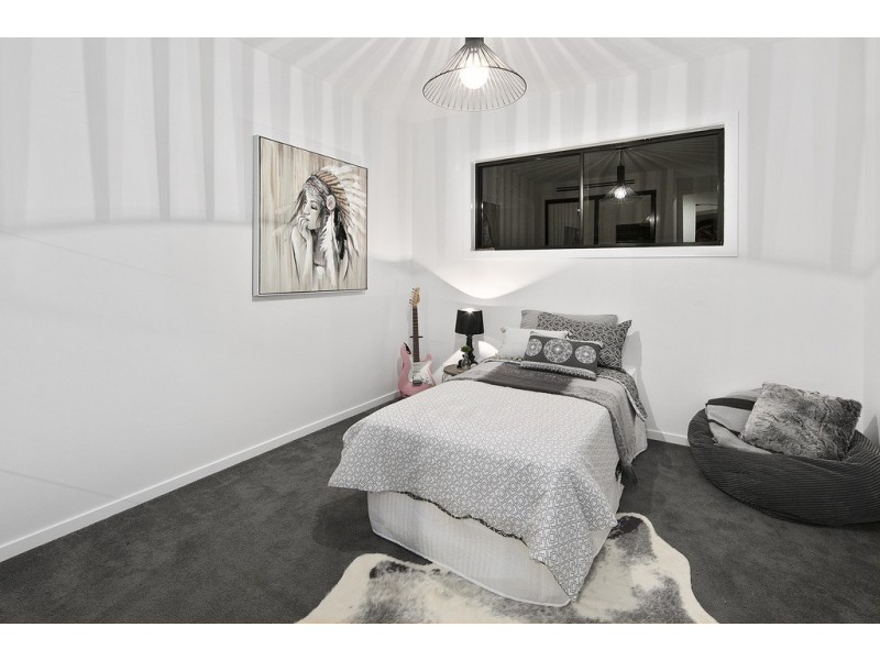 230 Main Road, Wellington Point QLD 4160