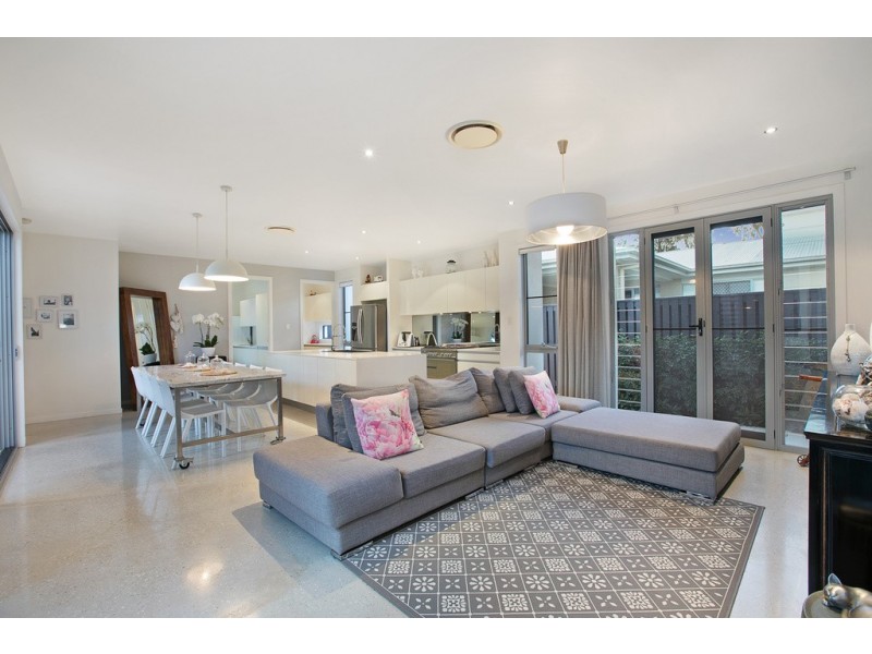 9 Foxwood Circuit, Wakerley QLD 4154