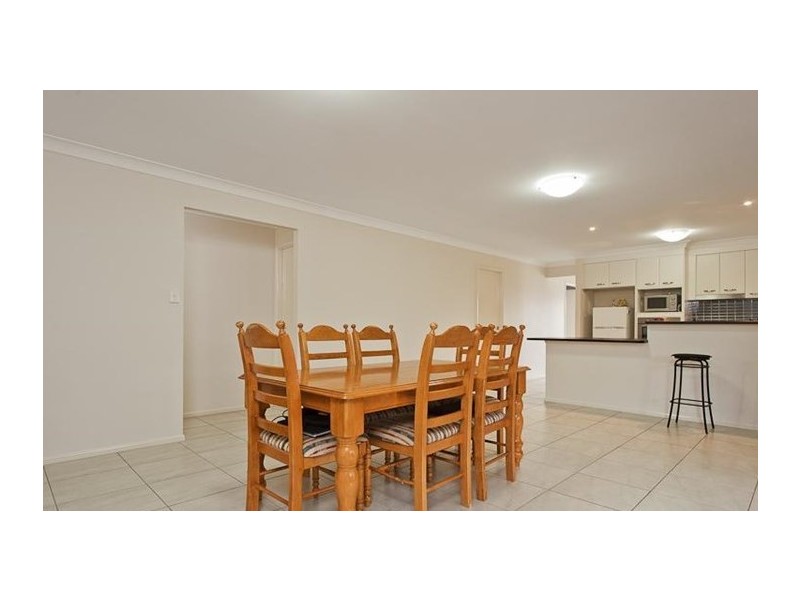 20 Pentecost Place, Redland Bay QLD 4165