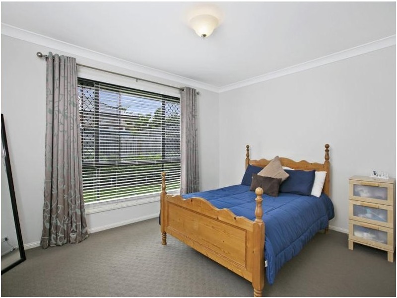 20 Pentecost Place, Redland Bay QLD 4165