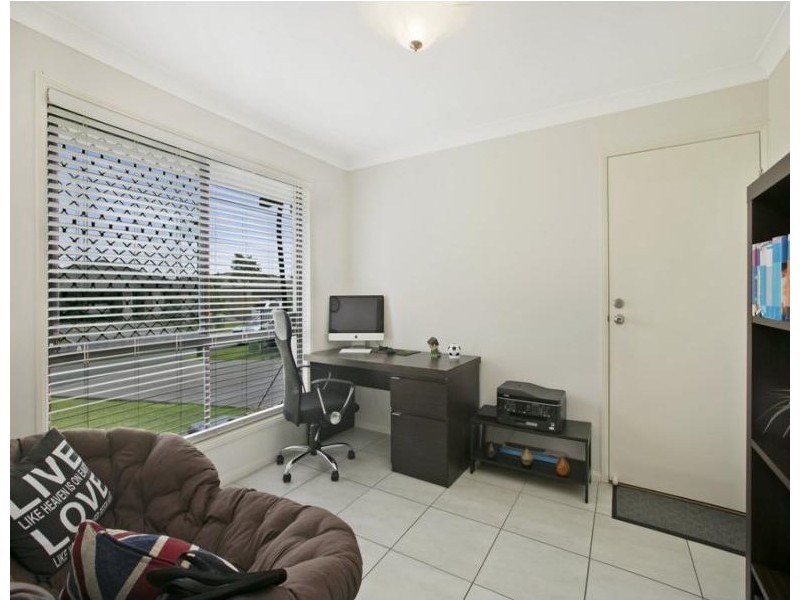 20 Pentecost Place, Redland Bay QLD 4165