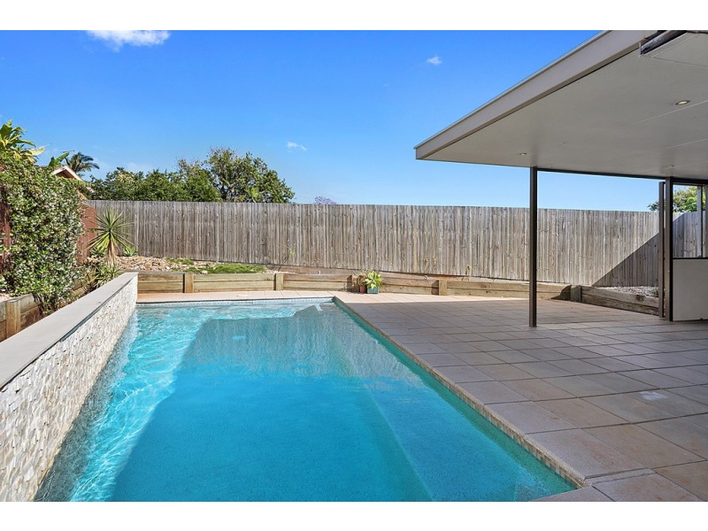 4 Gwingarra Street, Wellington Point QLD 4160