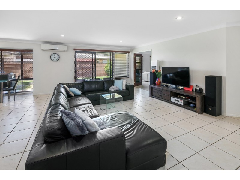 13 Jacob Street, Wellington Point QLD 4160