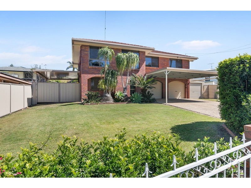 293 Whites Road, Lota QLD 4179