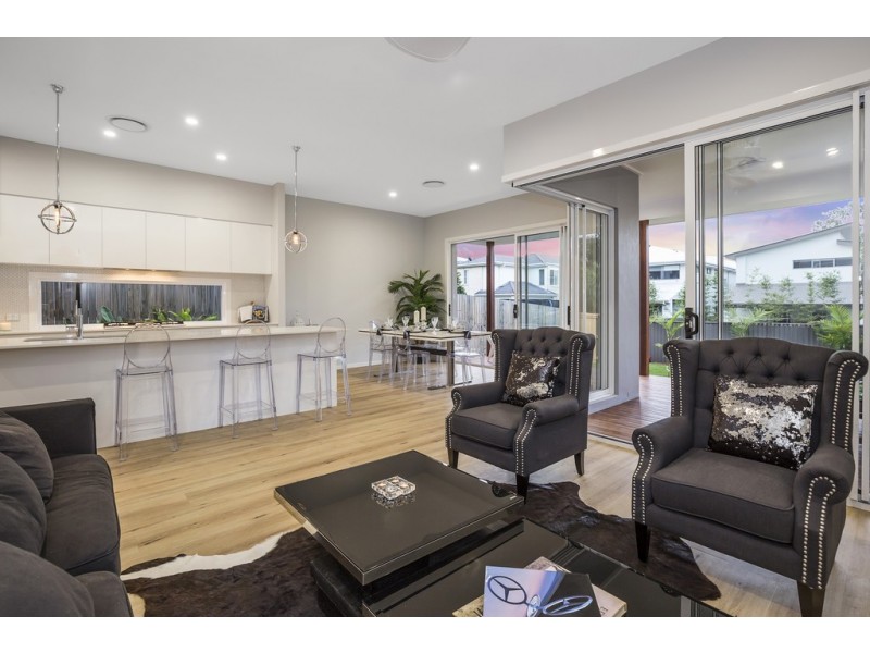 7 Shepherd Street, Wynnum QLD 4178