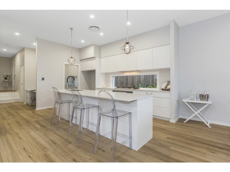 7 Shepherd Street, Wynnum QLD 4178