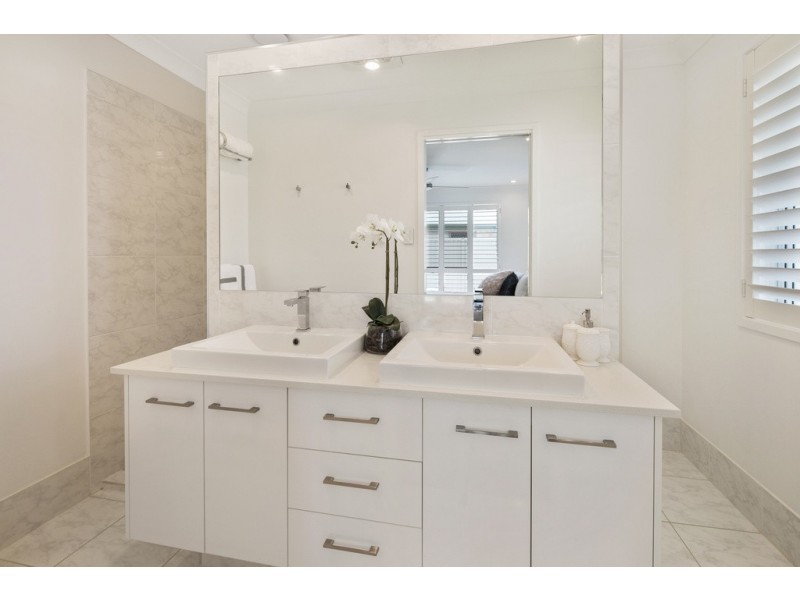 12 Cashmere Court, Wellington Point QLD 4160