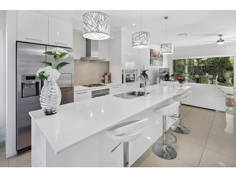10 / 92-94 Sturgeon Street, Ormiston QLD 4160