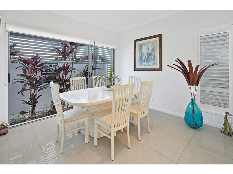 10 / 92-94 Sturgeon Street, Ormiston QLD 4160