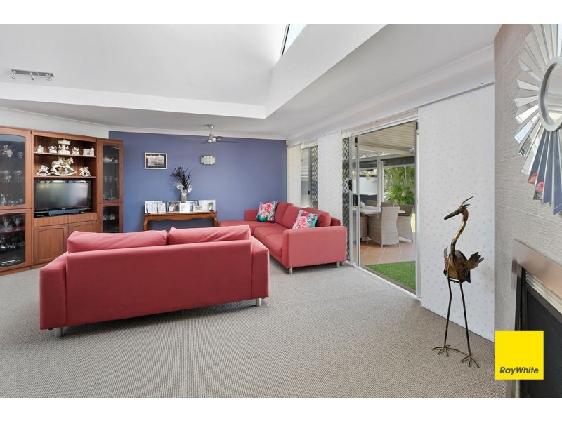 3 Downwind Court, Birkdale QLD 4159