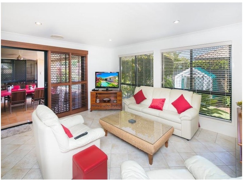 583 Main Road, Wellington Point QLD 4160