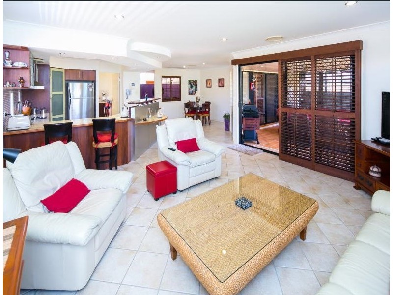 583 Main Road, Wellington Point QLD 4160