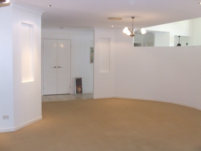 583 Main Road, Wellington Point QLD 4160