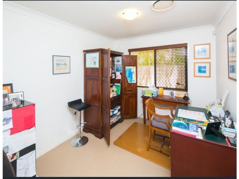 583 Main Road, Wellington Point QLD 4160