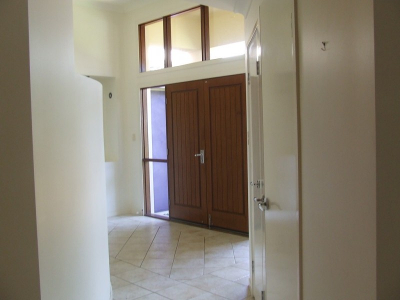 583 Main Road, Wellington Point QLD 4160