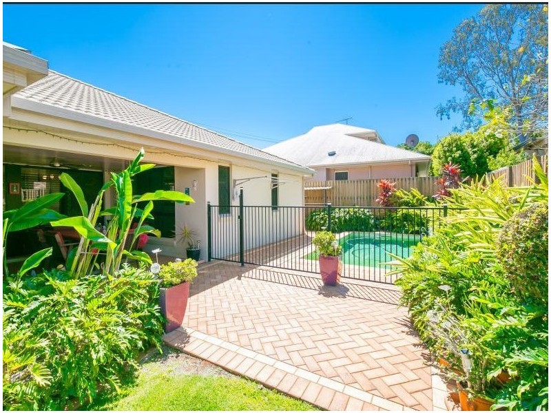 583 Main Road, Wellington Point QLD 4160