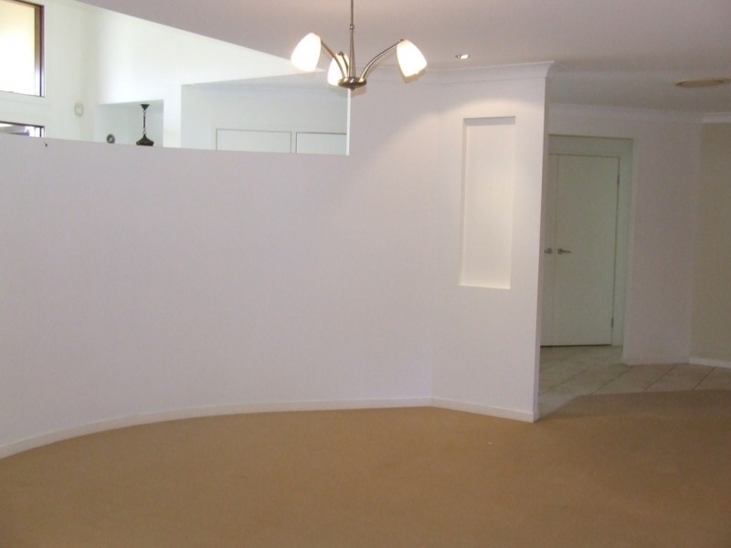 583 Main Road, Wellington Point QLD 4160