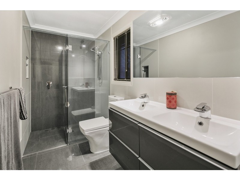 22 King Island Drive, Wellington Point QLD 4160