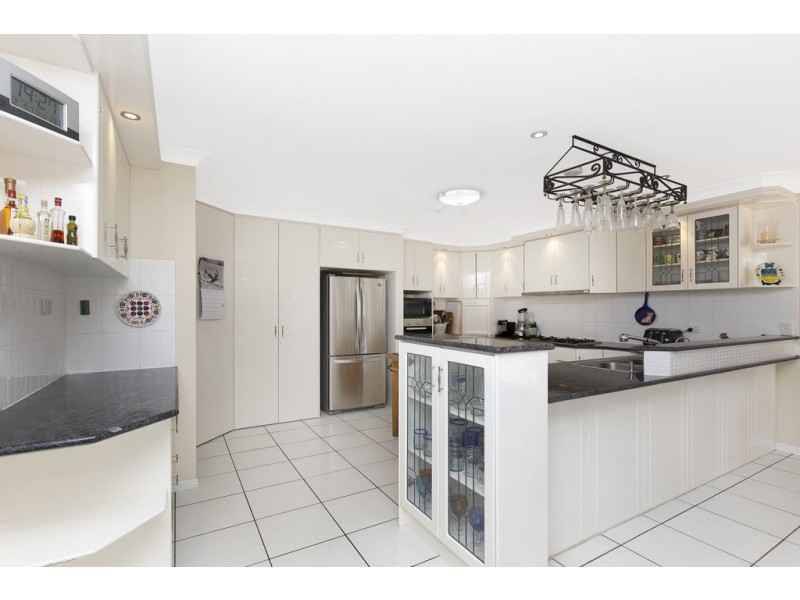 74 Mary Pleasant Drive, Birkdale QLD 4159