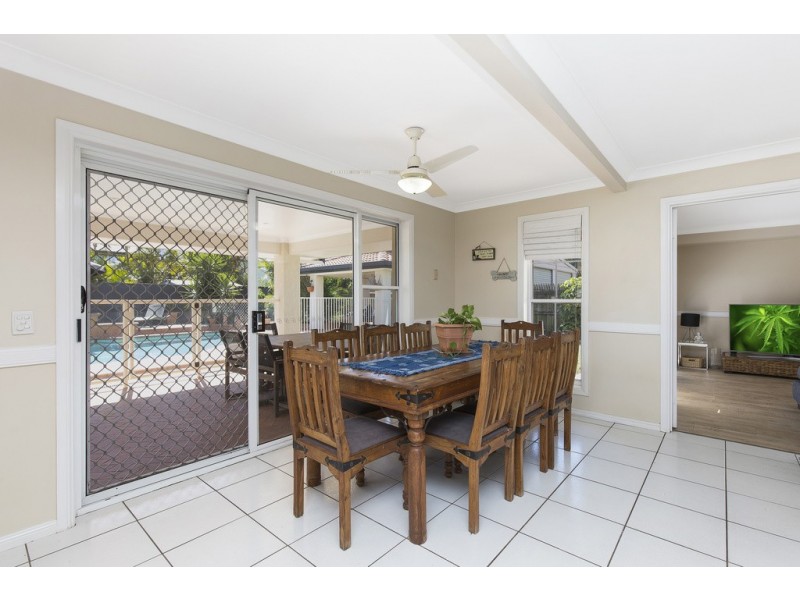 74 Mary Pleasant Drive, Birkdale QLD 4159