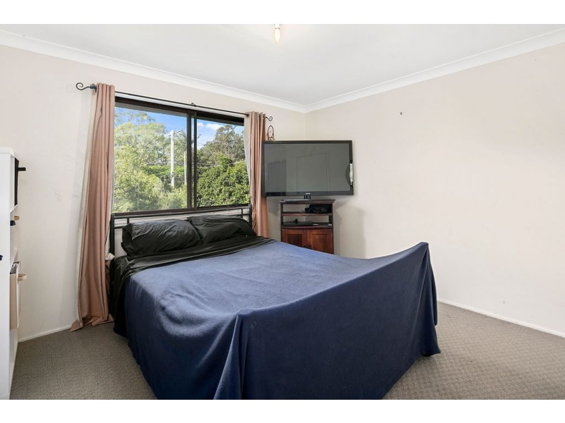 22 Faye Street, Thorneside QLD 4158