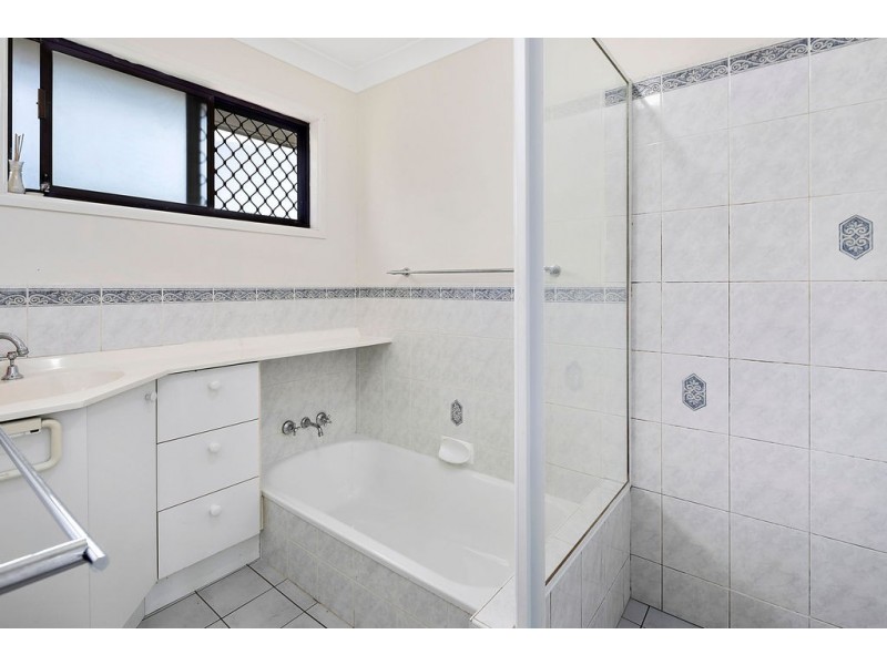 22 Faye Street, Thorneside QLD 4158